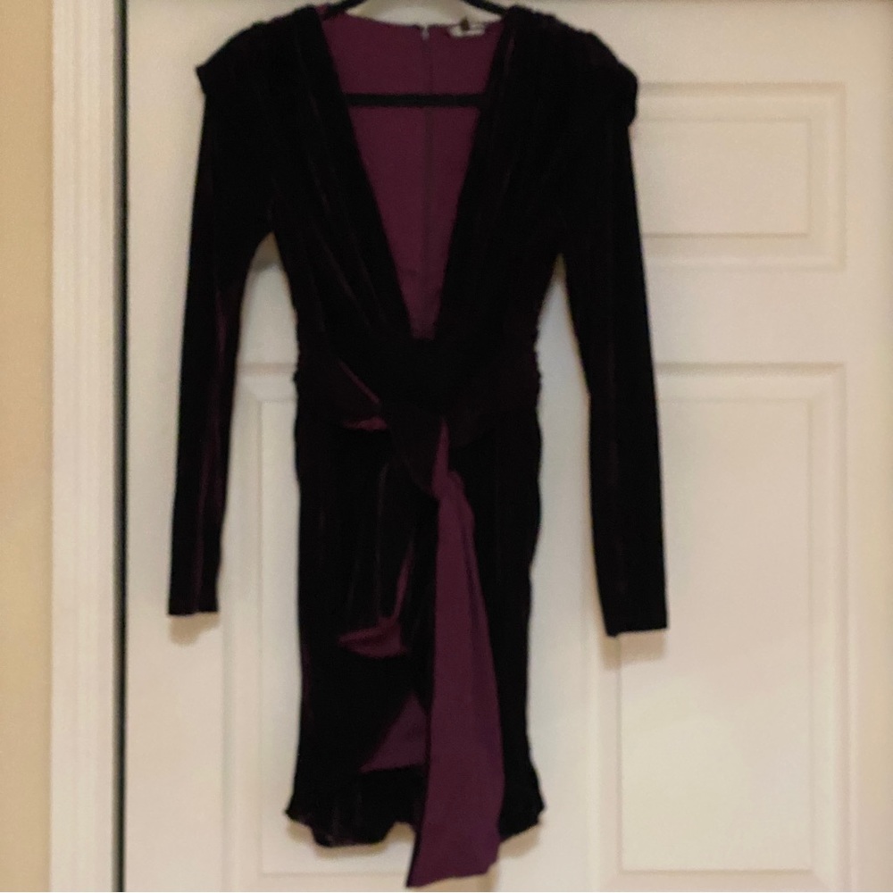 FASHION NOVA VELVET DRESS NWT SIZE S